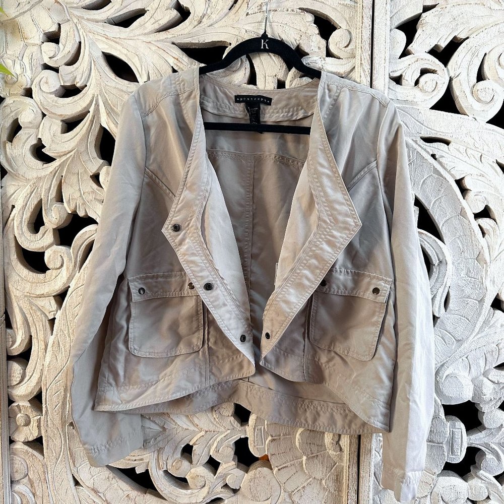 Lightweight Apostrophe Utility Jacket